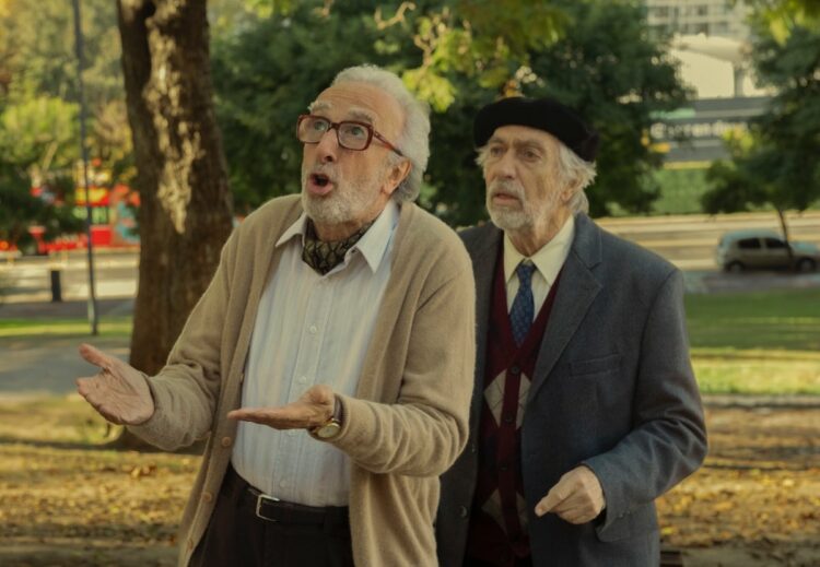 Campanella explora el poder de la palabra en "Parque Lezama" Luis Brandoni y Eduardo Blanco sostienen el corazón del relato en Parque Lezama, una historia atravesada por la memoria, la palabra y la amistad.