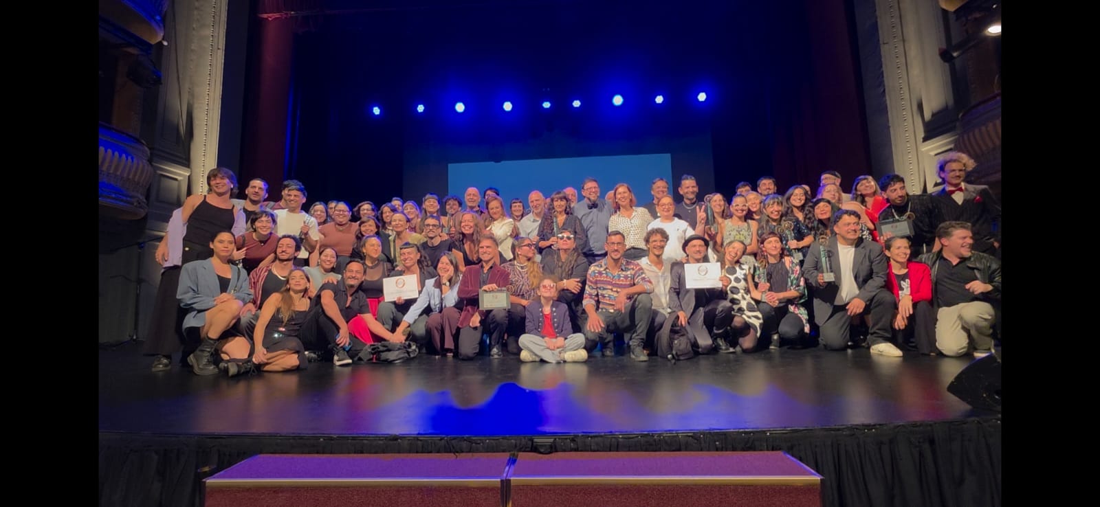 ‘Los monstruos van debajo de la cama’ se alza con el premio a Mejor Obra ‘Los monstruos van debajo de la cama’ se alza con el premio a Mejor Obra