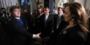 Escalada de tensión en el Gobierno: Milei acusa a Villarruel de traición Escalada de tensión en el Gobierno: Milei acusa a Villarruel de traición