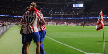 Atlético de Madrid sufrió ante Barcelona, pero logró avanzar a las semifinales Atlético de Madrid sufrió ante Barcelona, pero logró avanzar a las semifinales