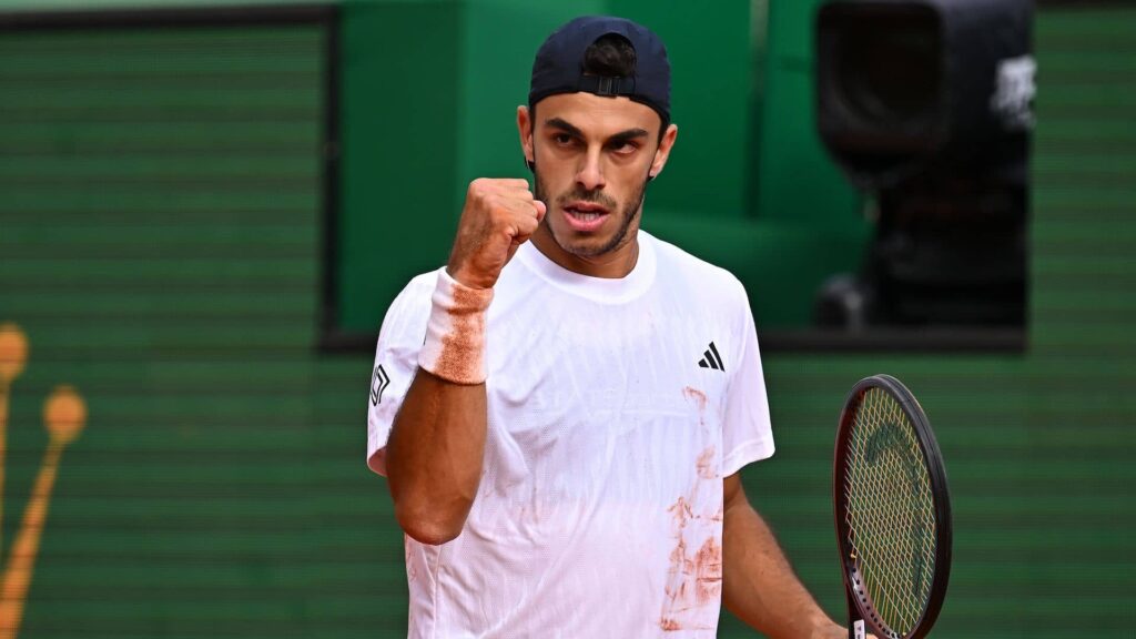 Báez y Cerúndolo debutaron con éxito en el Masters 1000 de Montecarlo