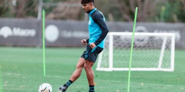 Belgrano busca una victoria ante Barracas que lo deje a un paso de los octavos