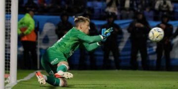 Belgrano comenzó a negociar por el pase de Thiago Cardozo