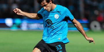 Belgrano pierde a Juan Velázquez por un desgarro