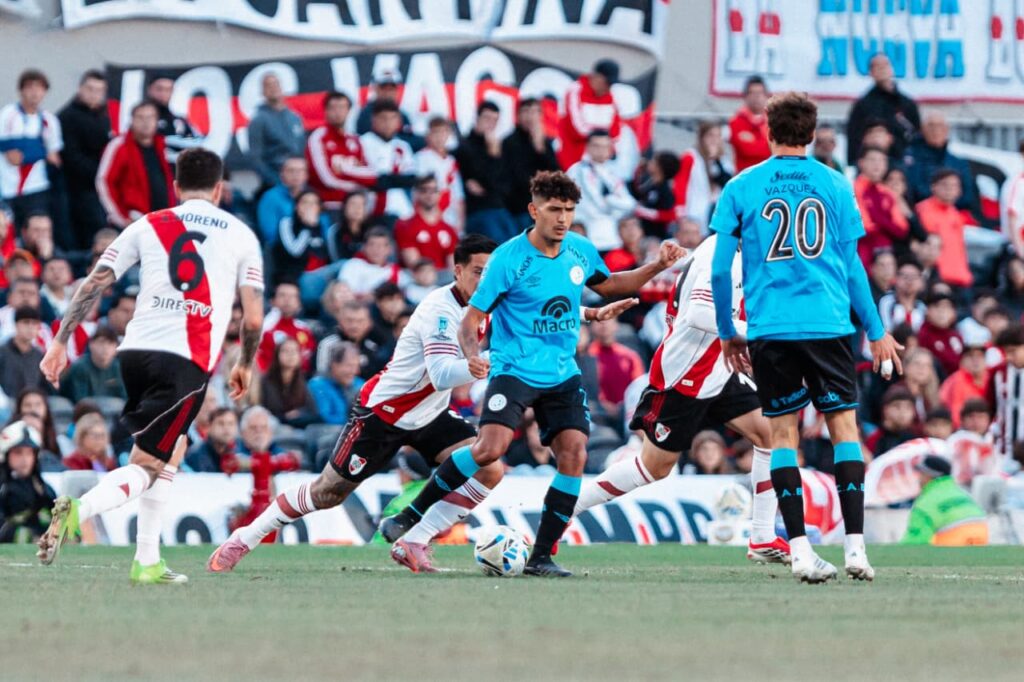 Belgrano sufrió un cachetazo y perdió por goleada con River