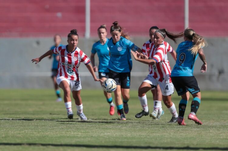 Belgrano igualó sin goles ante Unión en Santa Fe