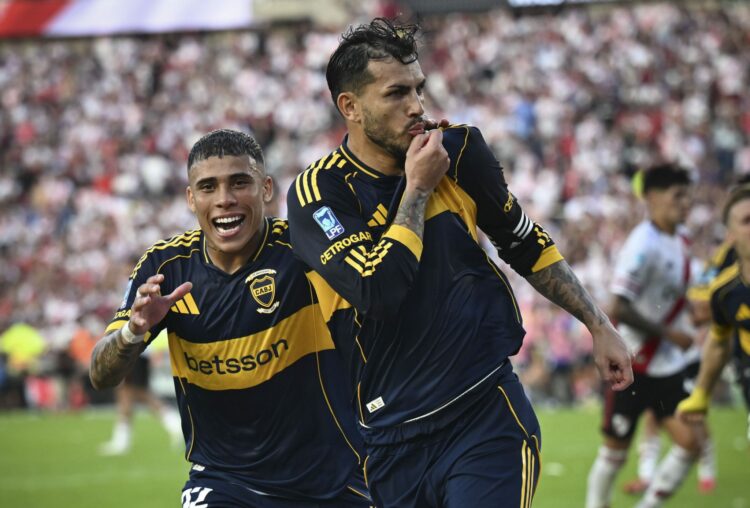 Leandro Paredes marcó su primer gol en un superclásico.