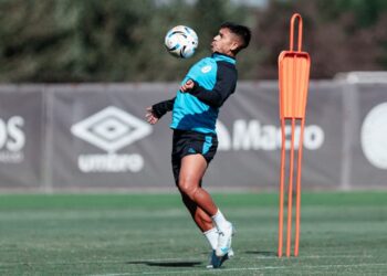 Cambios en el once de Belgrano: Zielinski no podrá contar con todos los titulares Cambios en el once de Belgrano: Zielinski no podrá contar con todos los titulares