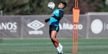 Cambios en el once de Belgrano: Zielinski no podrá contar con todos los titulares Cambios en el once de Belgrano: Zielinski no podrá contar con todos los titulares