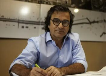 Removieron a Carlos Frugoni tras admitir bienes no declarados en Estados Unidos