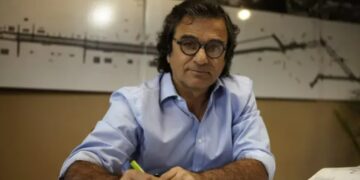 Removieron a Carlos Frugoni tras admitir bienes no declarados en Estados Unidos