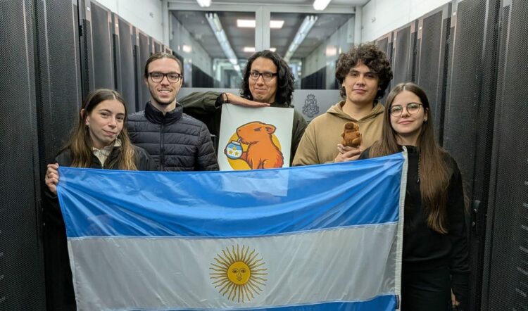 El equipo Carpinchos, integrado por alumnos de la Facultad de Matemática, Astronomía, Física y Computación (Famaf).