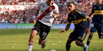 Con gol de Paredes, Boca le gana a River 1-0