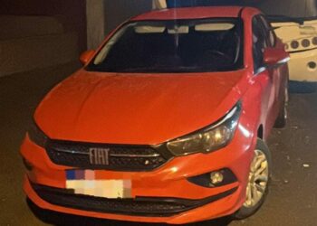 Con un menor de apenas dos años, intentaron escapar tras un robo