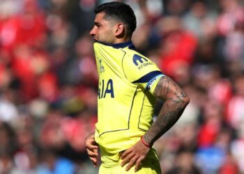 Cuti Romero salió lesionado y encendió todas las alarmas