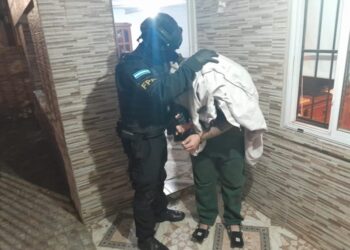 Desbarataron un búnker de drogas y detuvieron a dos narcomenudistas