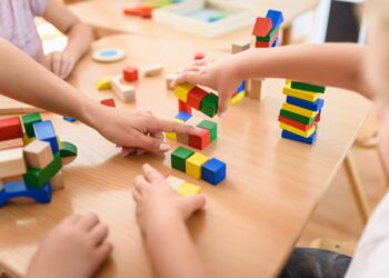 Detuvieron a dos maestras acusadas de maltratos en un jardín de infantes