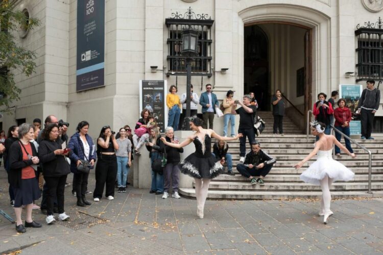 Las intervenciones se realizarán de 10 a 12 en Av. Hipólito Irigoyen, frente a la Plaza Vélez Sarsfield. Por la tarde, el encuentro será de 16 a 18 en el cruce de Av. Colón y General Paz.