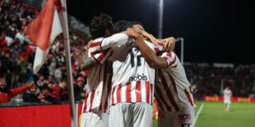 Diego Flores destacó la actitud de su equipo ante Defensa: Eso nos hace mejores