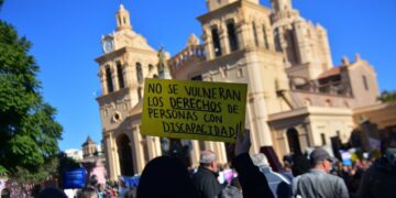 Los reclamos del sector de la discapacidad en Plaza San Martín