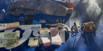 Disparó al aire en plena calle y terminó detenido