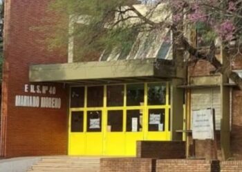 El crimen ocurrió en la Escuela Normal Mariano Moreno N°40 de San Cristóbal.
