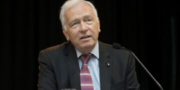 El juez federal Carlos Mahiques, padre del ministro de Justicia, Juan Mahiques.