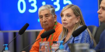 El oficialismo va por un dictamen exprés en Diputados por la ley de glaciares El oficialismo va por un dictamen exprés en Diputados por la ley de glaciares