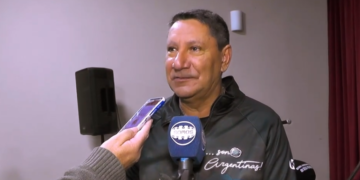 Una cordobesa lanzó una campaña para que su padre excombatiente vuelva a Malvinas Enrique Jara, excombatiente de Malvinas