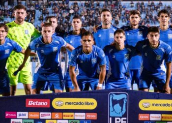 Estudiantes de Río Cuarto recibe a Rosario Central: hora, TV y cómo llegan