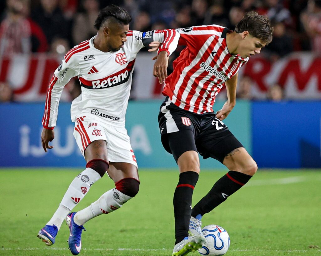 Estudiantes empató 1-1 con Flamengo y continúa invicto en el grupo A