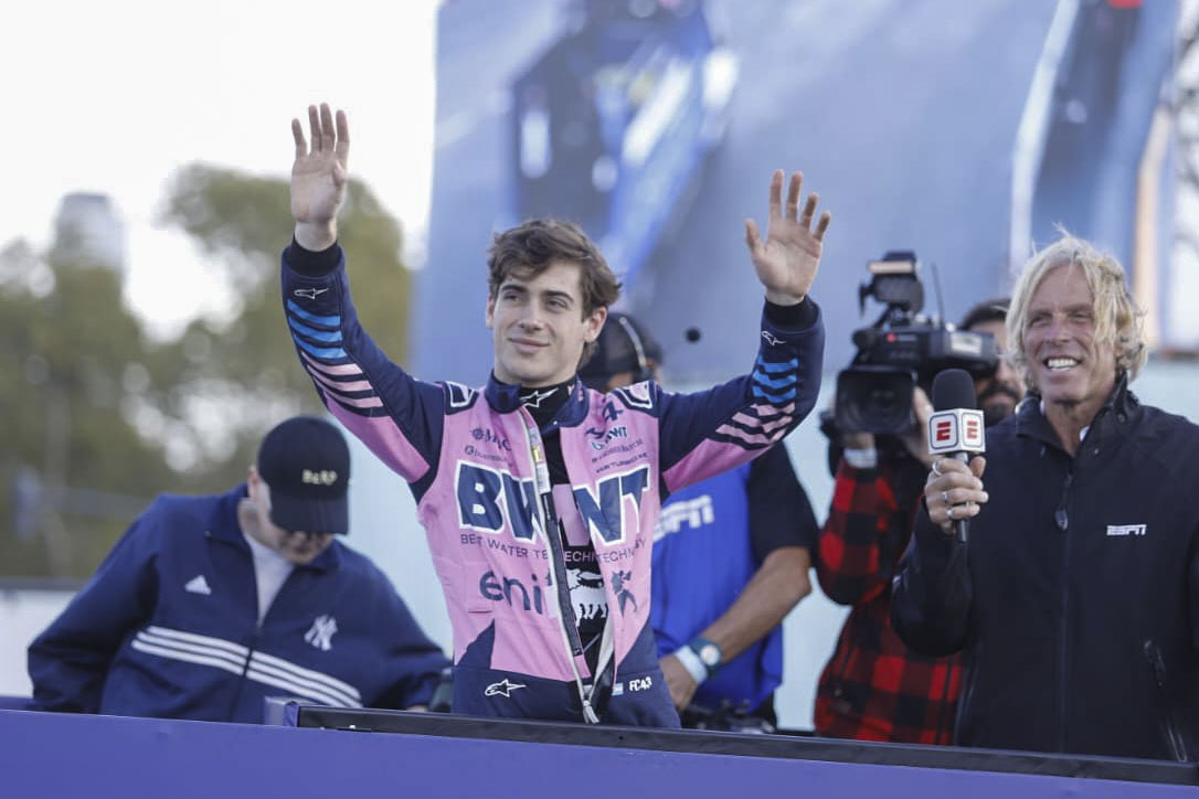 Franco Colapinto hizo vibrar a Buenos Aires sobre un Fórmula 1