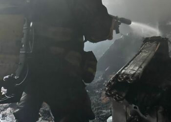 Incendio en barrio Nueva Esperanza un hombre sufrió quemaduras y fue hospitalizado