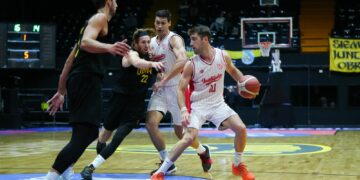 Instituto recibe a Obras por la Reclasificación