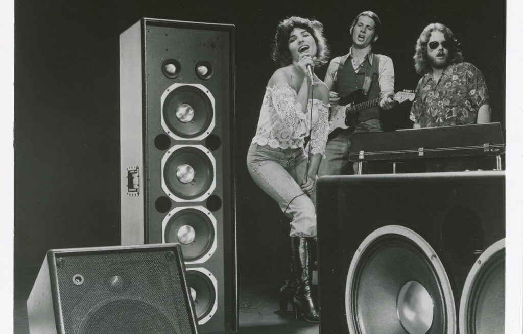 JBL cumple 80 años en la industria del sonido.