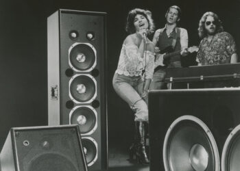 JBL cumple 80 años en la industria del sonido.