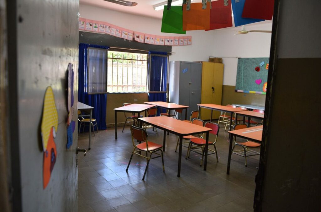 Detienen a la maestra y a la directora por maltrato infantil