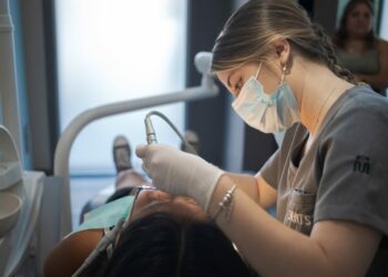 Apross actualizó aranceles odontológicos y abrió convocatoria a nuevos prestadores La actualización rige desde abril de 2026.