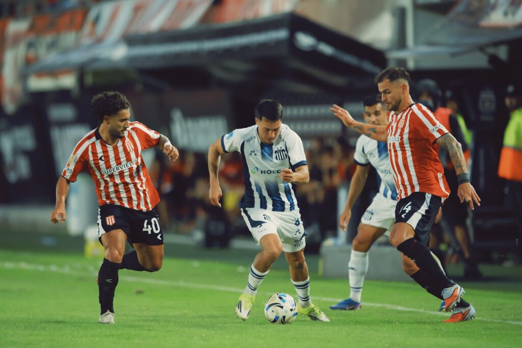 Las claves del empate chato entre Talleres y Estudiantes