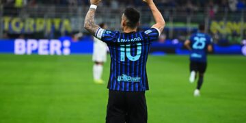 Lautaro Martínez anotó un doblete para liderar la goleada del Inter ante Roma Lautaro Martínez anotó un doblete para liderar la goleada del Inter ante Roma
