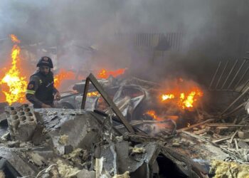 Beirut, Líbano, 8 de abril de 2026. Hasta ahora, la ofensiva israelí en todo Líbano ha causado la muerte de al menos 254 personas y ha dejado a otras 1.165 heridas. (Xinhua/Bilal Jawich) (jg) (da) (vf)