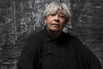 Liliana Herrero, voz fundamental del canto de nuestro territorio, vuelve con Fuera de lugar