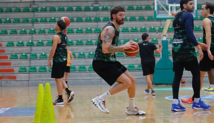 Lucas Arn se reincorporó al equipo para disputar la etapa final de la temporada.