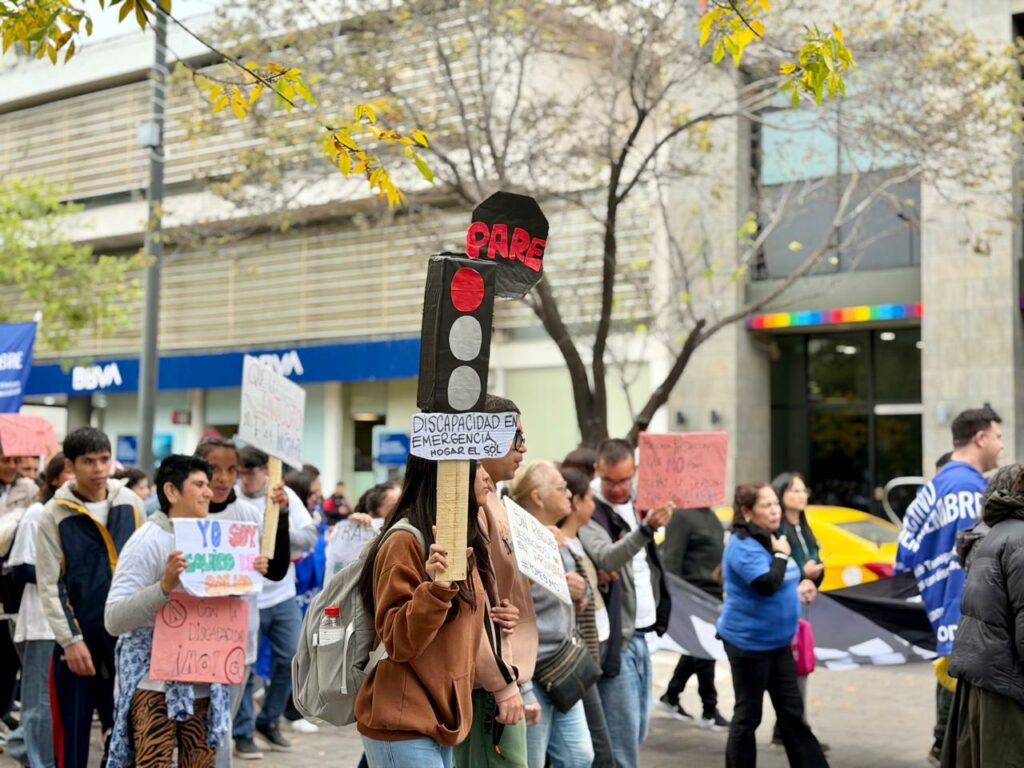 Masiva movilización para exigir la implementación de la Ley de Emergencia en Discapacidad