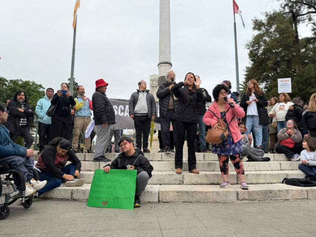 Masiva movilización para exigir la implementación de la Ley de Emergencia en Discapacidad
