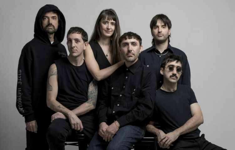 "Fuimos a Anisacate y compusimos canciones del décimo disco": Mariano Di Césare, voz de Mi Amigo Invencible