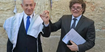 Milei impulsa su agenda exterior en medio de tensiones internas