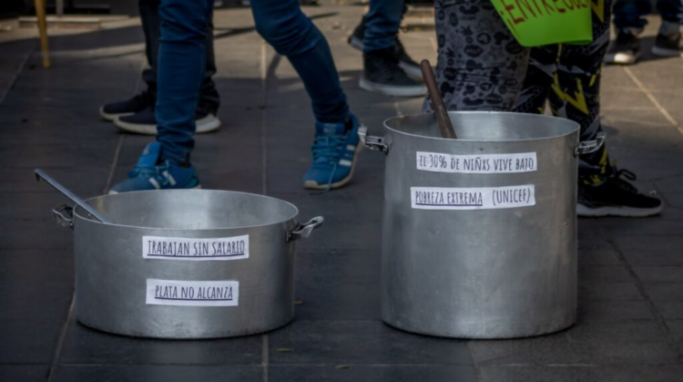 Movilizaciones en Córdoba y el país por la eliminación del programa Volver al Trabajo Movilizaciones en Córdoba y el país por la eliminación del programa Volver al Trabajo