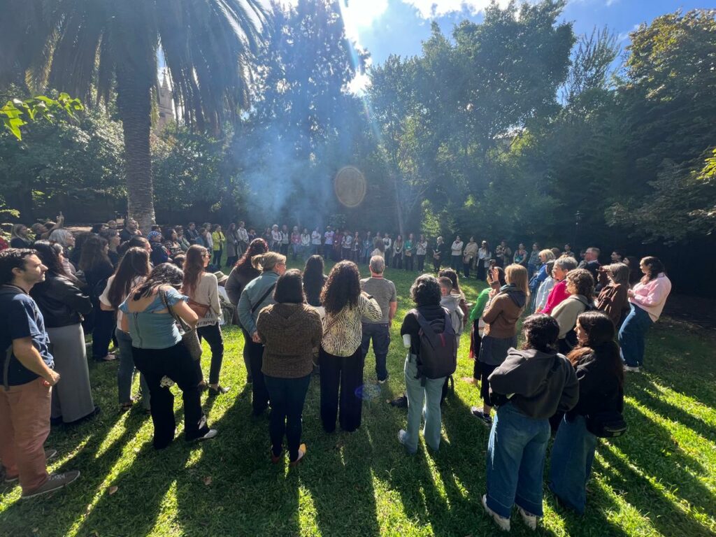 La muerte y el duelo convocan al encuentro