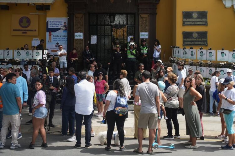 Los votantes que no pudieron sufragar podrán hacerlo hasta este lunes.
